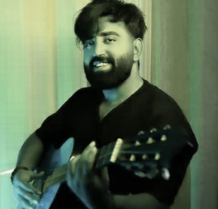 دانلود آهنگ جدید قربون اون نگاهت صورت مثل ماهت از مهرداد تاجیک در سایت فاز موزیک
