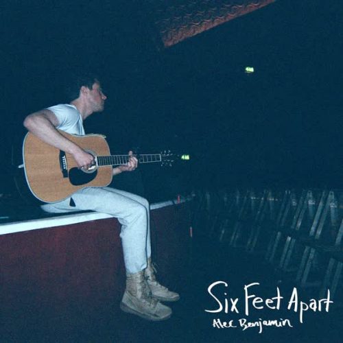 موزیک منتشر شده الک بنجامین بنام 6 قدم فاصله دانلود آهنگ Six Feet Apart از Alec Benjamin